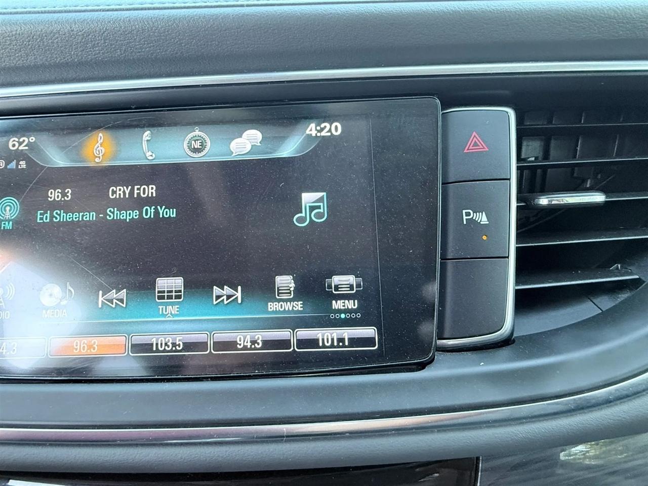 Buick Enclave AWD 4dr Essence 2018