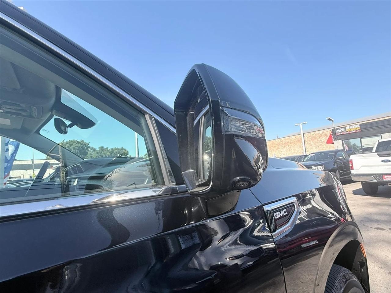 GMC Yukon XL 4WD 4dr Denali 2021