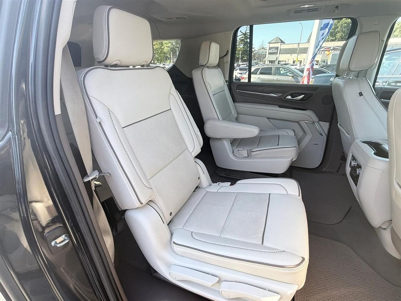 GMC Yukon XL 4WD 4dr Denali 2021