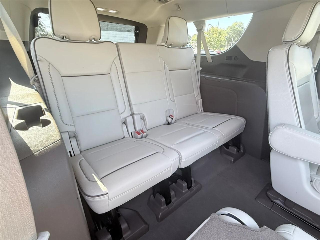 GMC Yukon XL 4WD 4dr Denali 2021