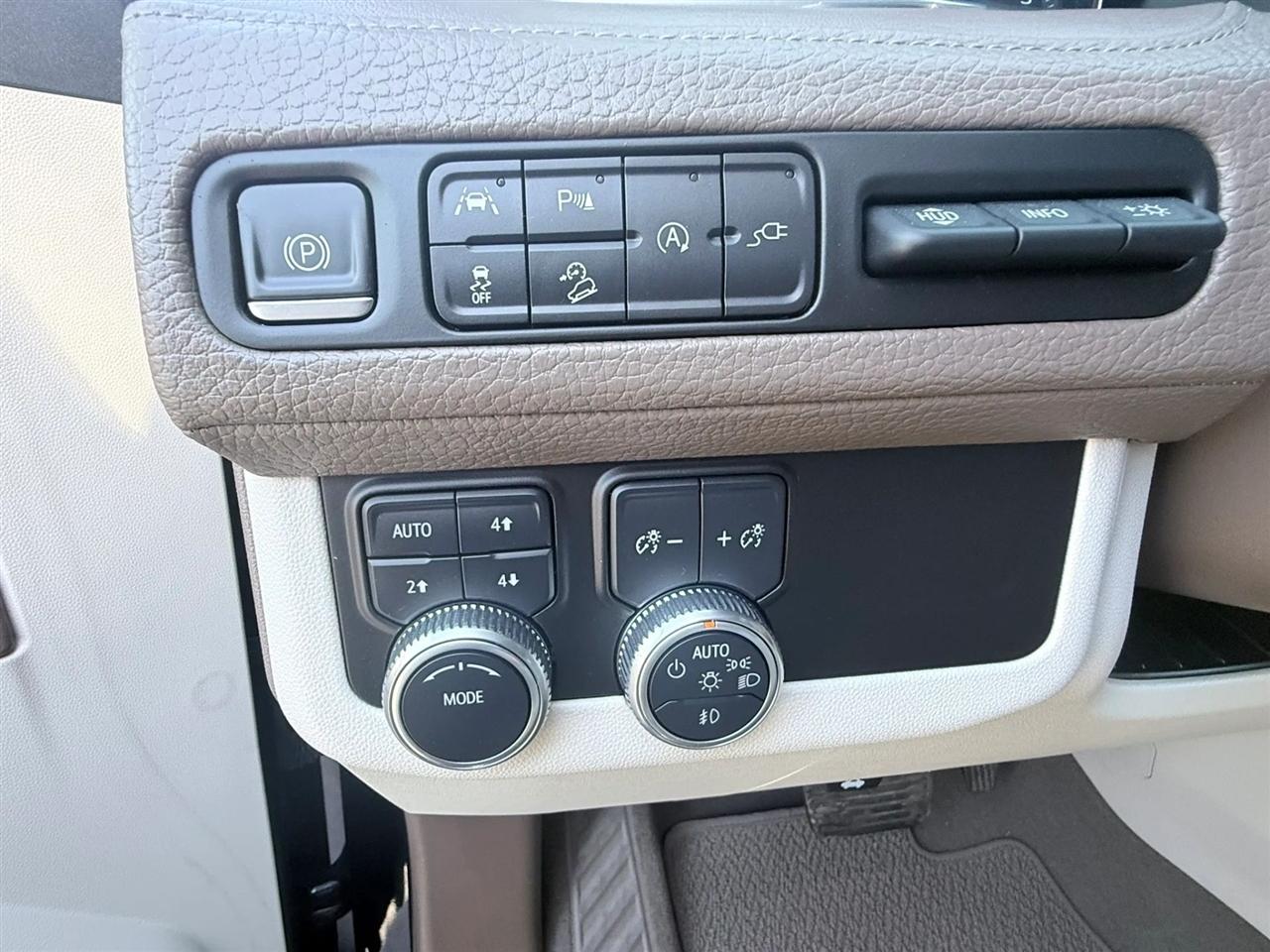 GMC Yukon XL 4WD 4dr Denali 2021