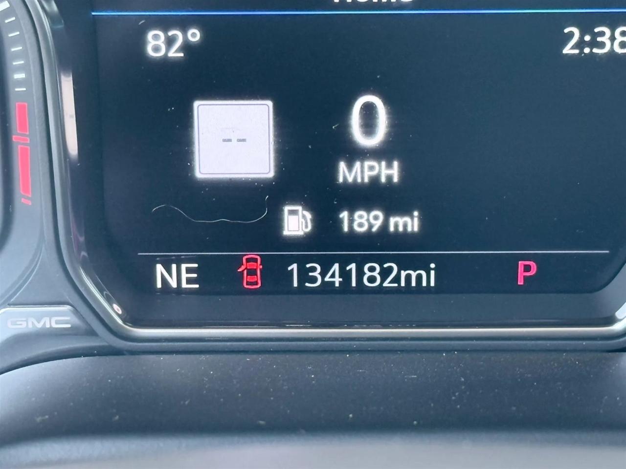 GMC Yukon XL 4WD 4dr Denali 2021