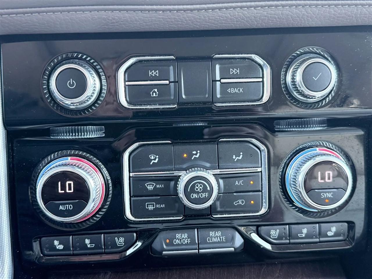 GMC Yukon XL 4WD 4dr Denali 2021