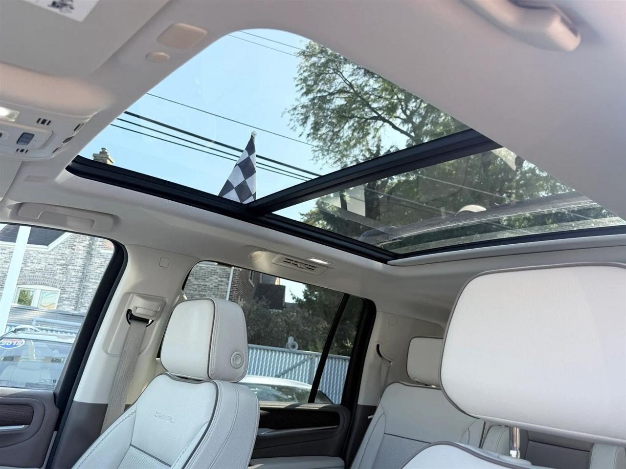 GMC Yukon XL 4WD 4dr Denali 2021