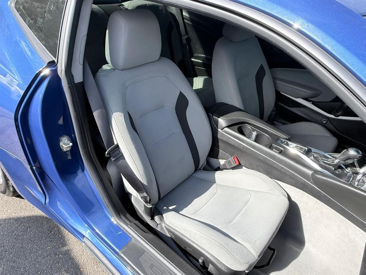 Chevrolet Camaro 2dr Cpe 1LS 2020