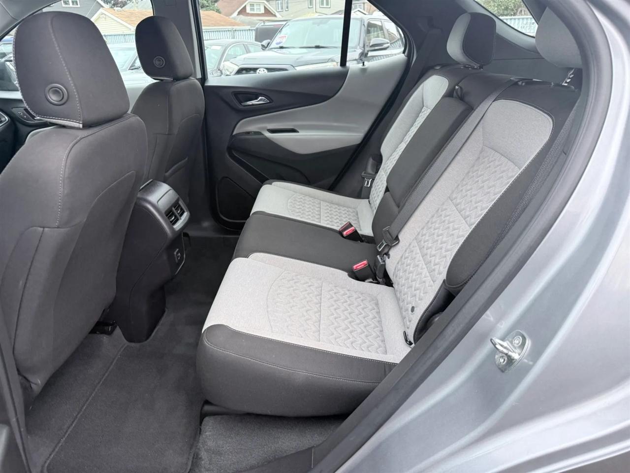 Chevrolet Equinox AWD 4dr LS w/1LS 2024