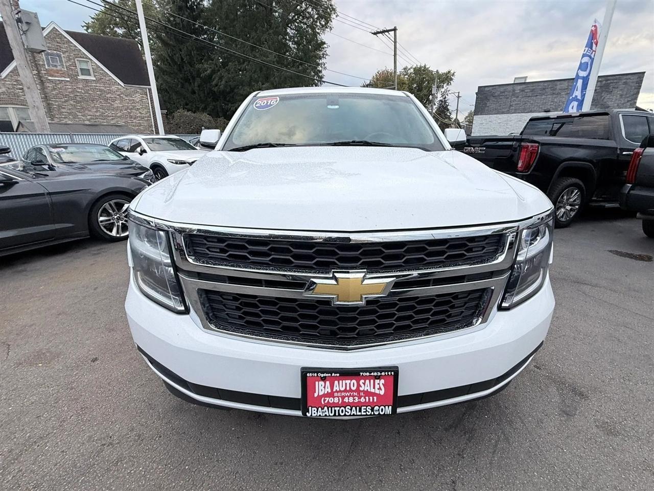 Chevrolet Suburban 2WD 4dr 1500 Commercial 2016