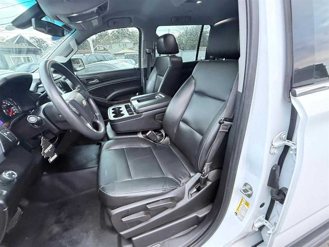 Chevrolet Suburban 2WD 4dr 1500 Commercial 2016