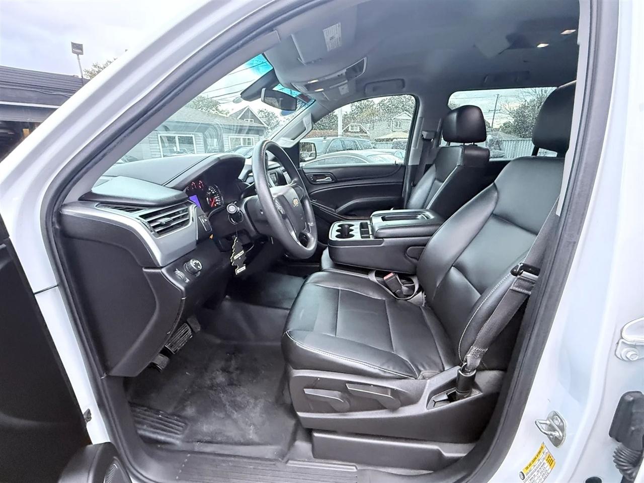 Chevrolet Suburban 2WD 4dr 1500 Commercial 2016