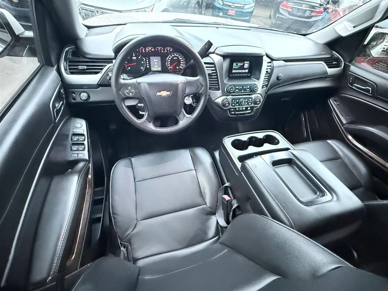 Chevrolet Suburban 2WD 4dr 1500 Commercial 2016