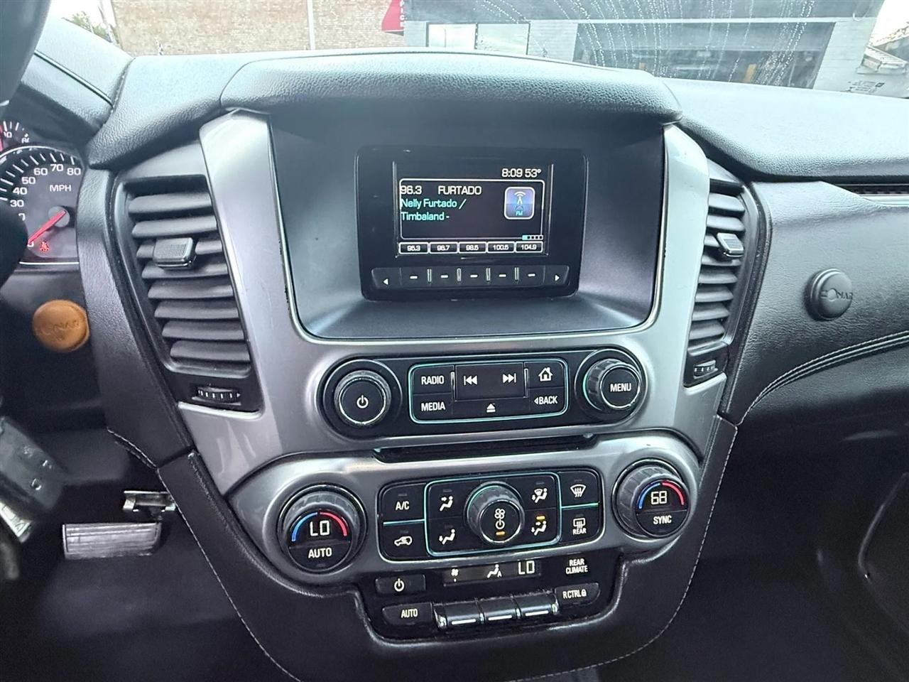 Chevrolet Suburban 2WD 4dr 1500 Commercial 2016