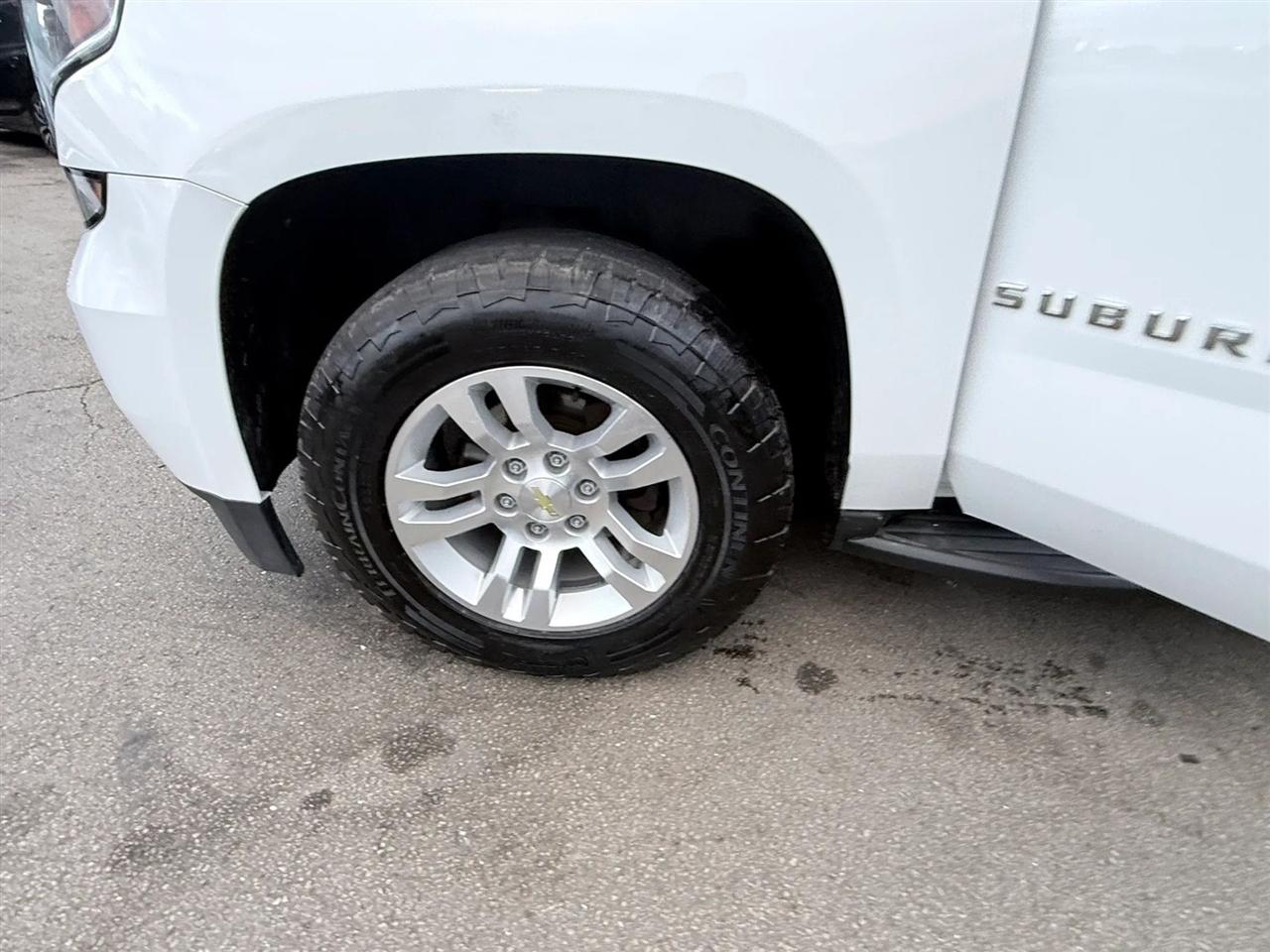 Chevrolet Suburban 2WD 4dr 1500 Commercial 2016