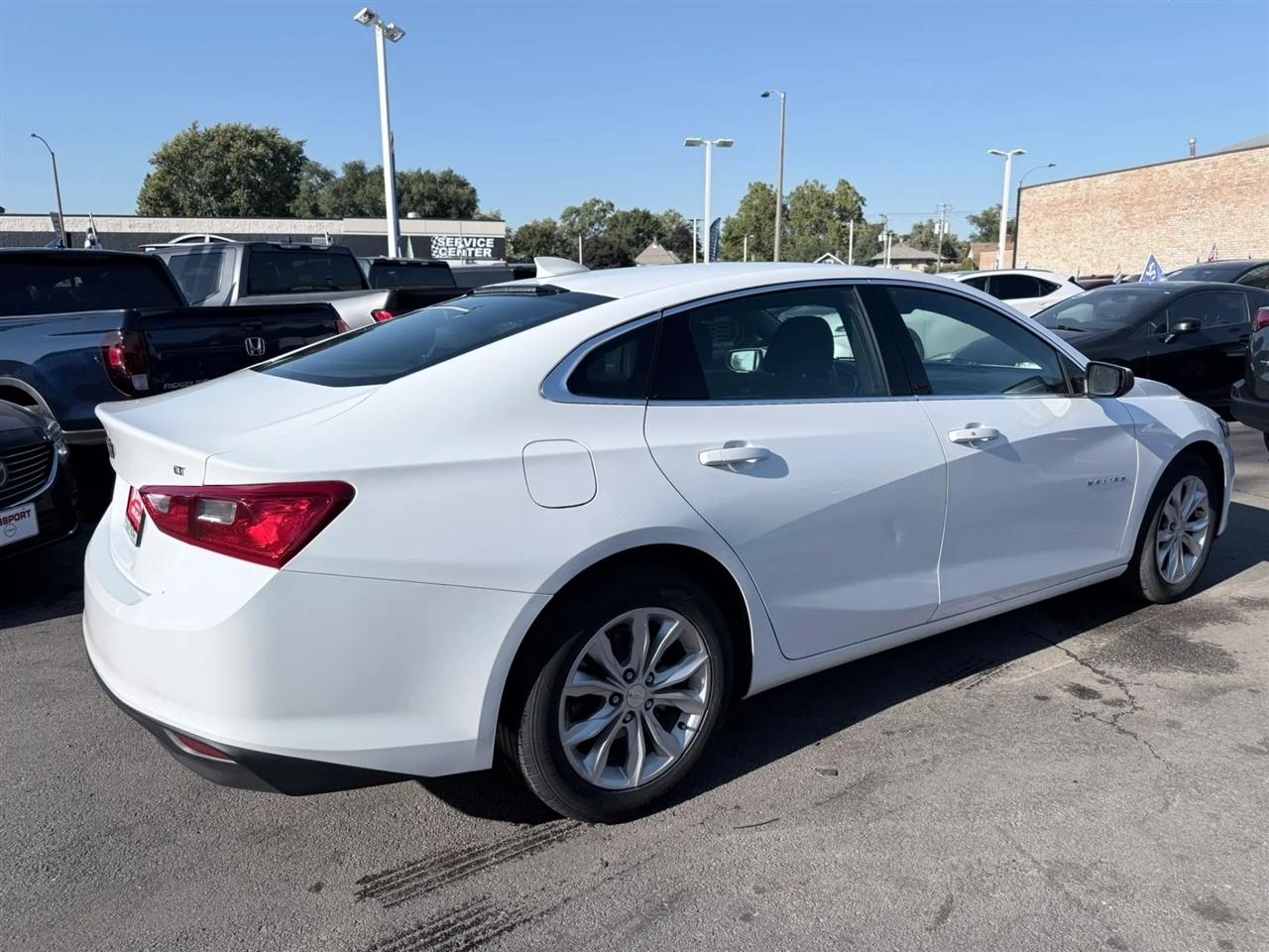 Chevrolet Malibu 4dr Sdn 1LT 2023