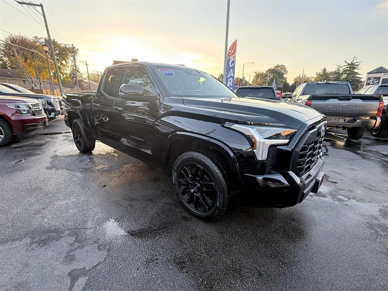 Toyota Tundra 4WD SR5 Double Cab 6.5' Bed (Natl) 2023