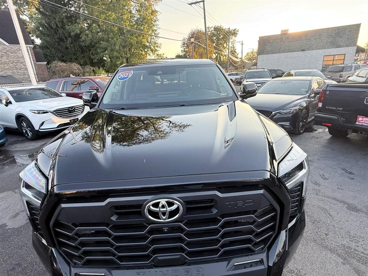 Toyota Tundra 4WD SR5 Double Cab 6.5' Bed (Natl) 2023