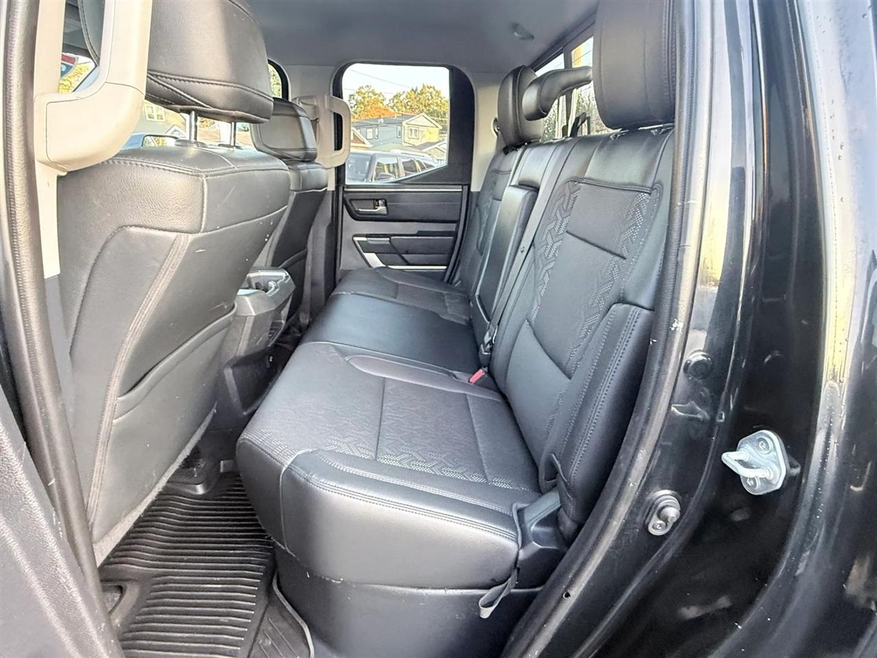 Toyota Tundra 4WD SR5 Double Cab 6.5' Bed (Natl) 2023
