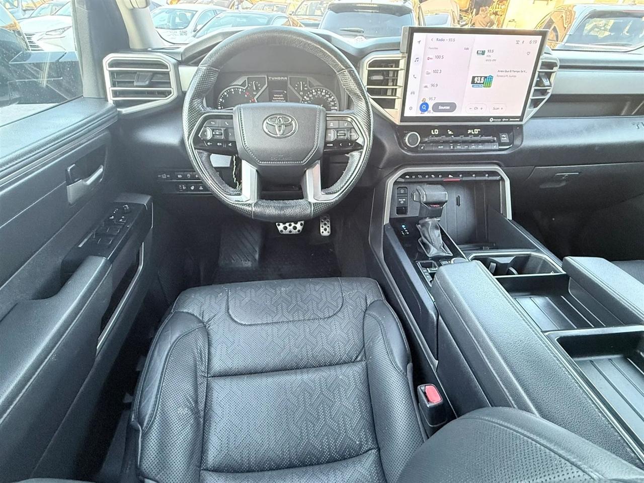 Toyota Tundra 4WD SR5 Double Cab 6.5' Bed (Natl) 2023