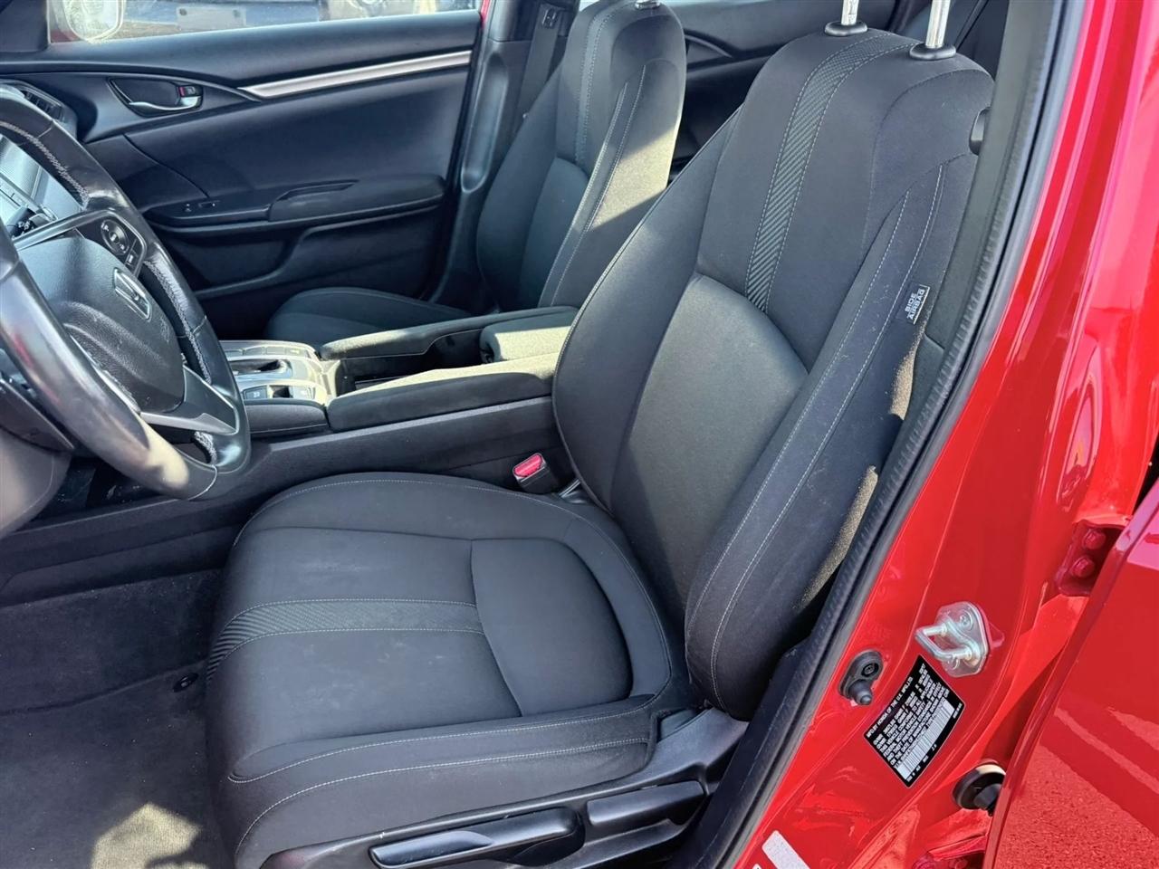 Honda Civic Hatchback Sport CVT 2017