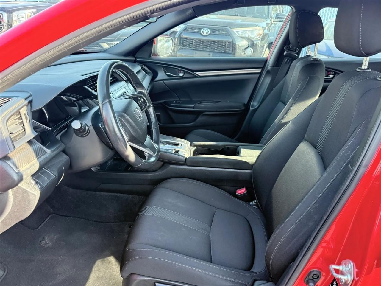 Honda Civic Hatchback Sport CVT 2017