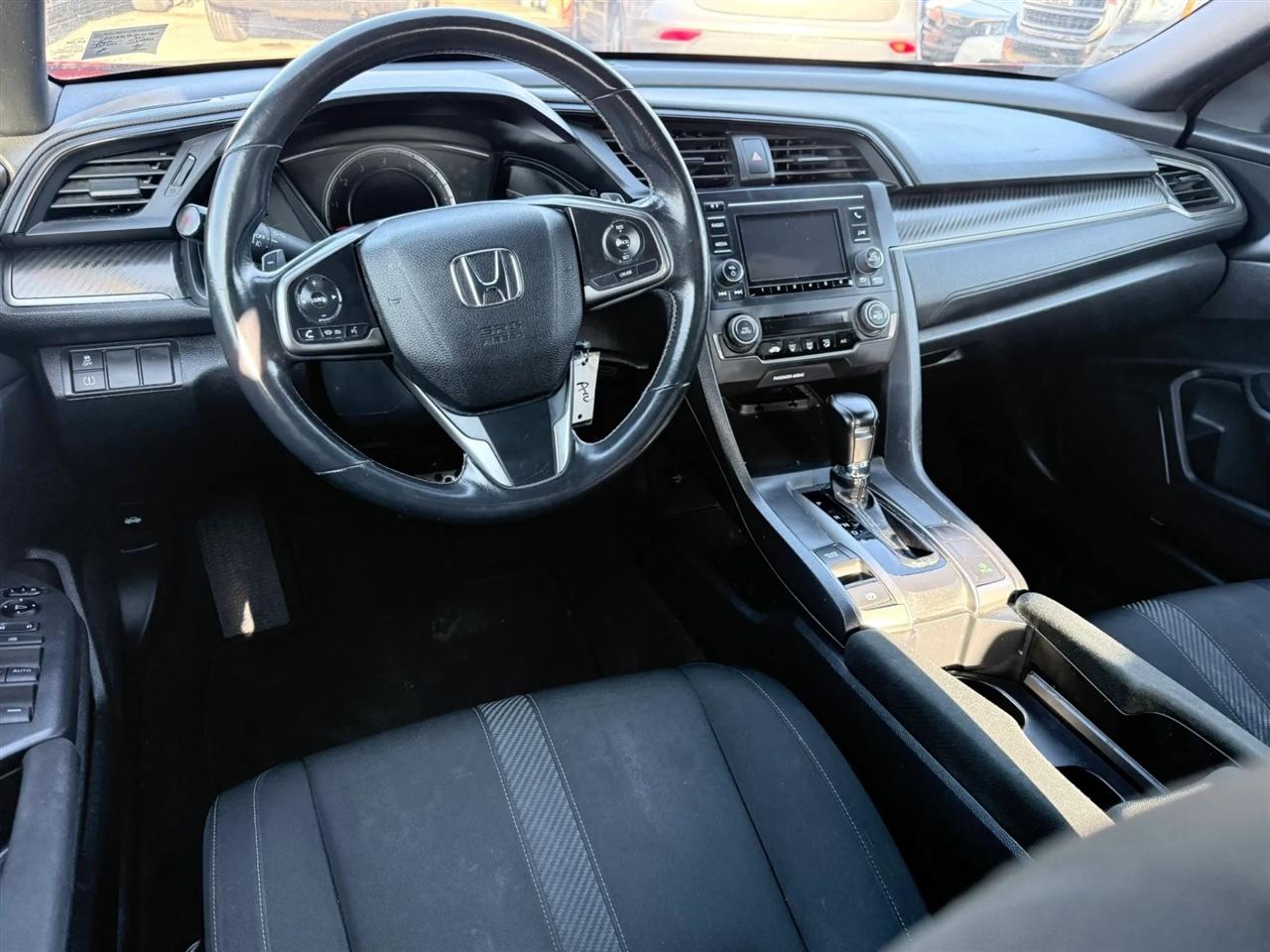 Honda Civic Hatchback Sport CVT 2017