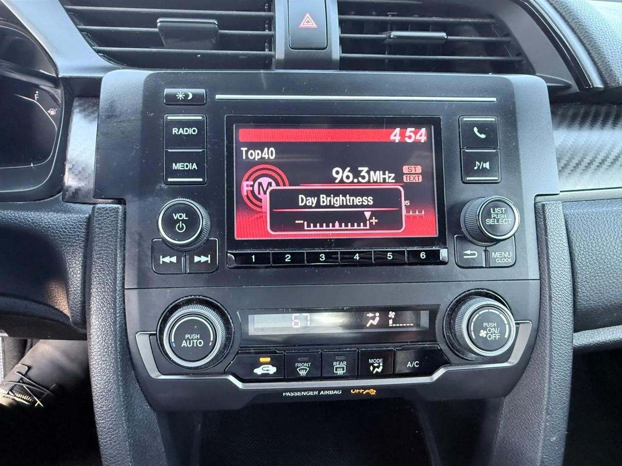Honda Civic Hatchback Sport CVT 2017