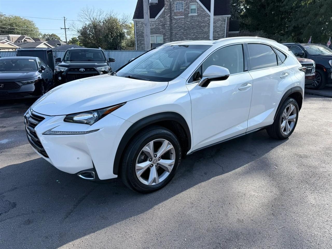 Lexus NX NX Turbo FWD 2017