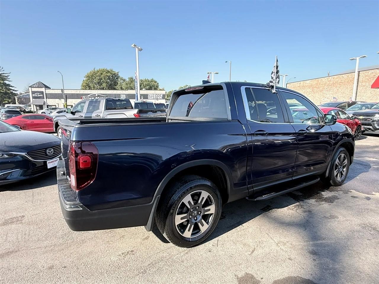 Honda Ridgeline RTL 4x4 Crew Cab 5.3' Bed 2017