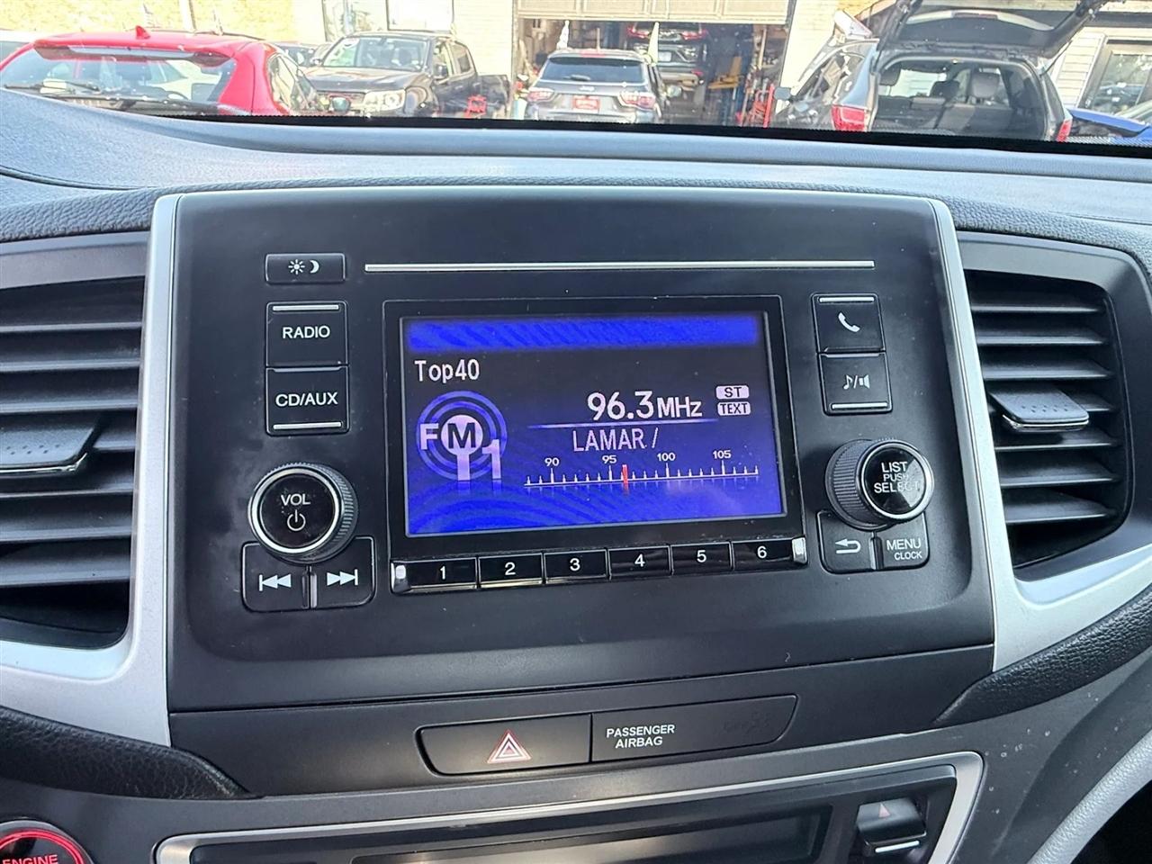 Honda Ridgeline RTL 4x4 Crew Cab 5.3' Bed 2017