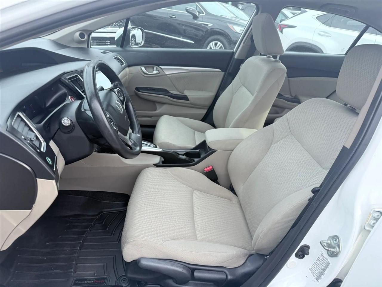 Honda Civic Sedan 4dr CVT EX 2015