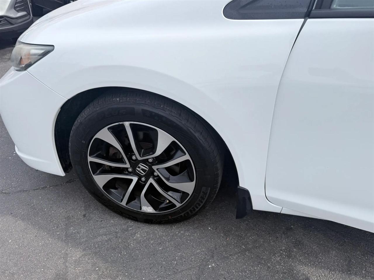 Honda Civic Sedan 4dr CVT EX 2015
