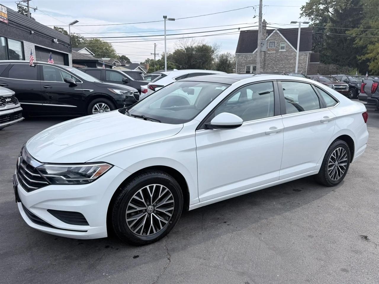 Volkswagen Jetta R-Line Auto w/SULEV 2019