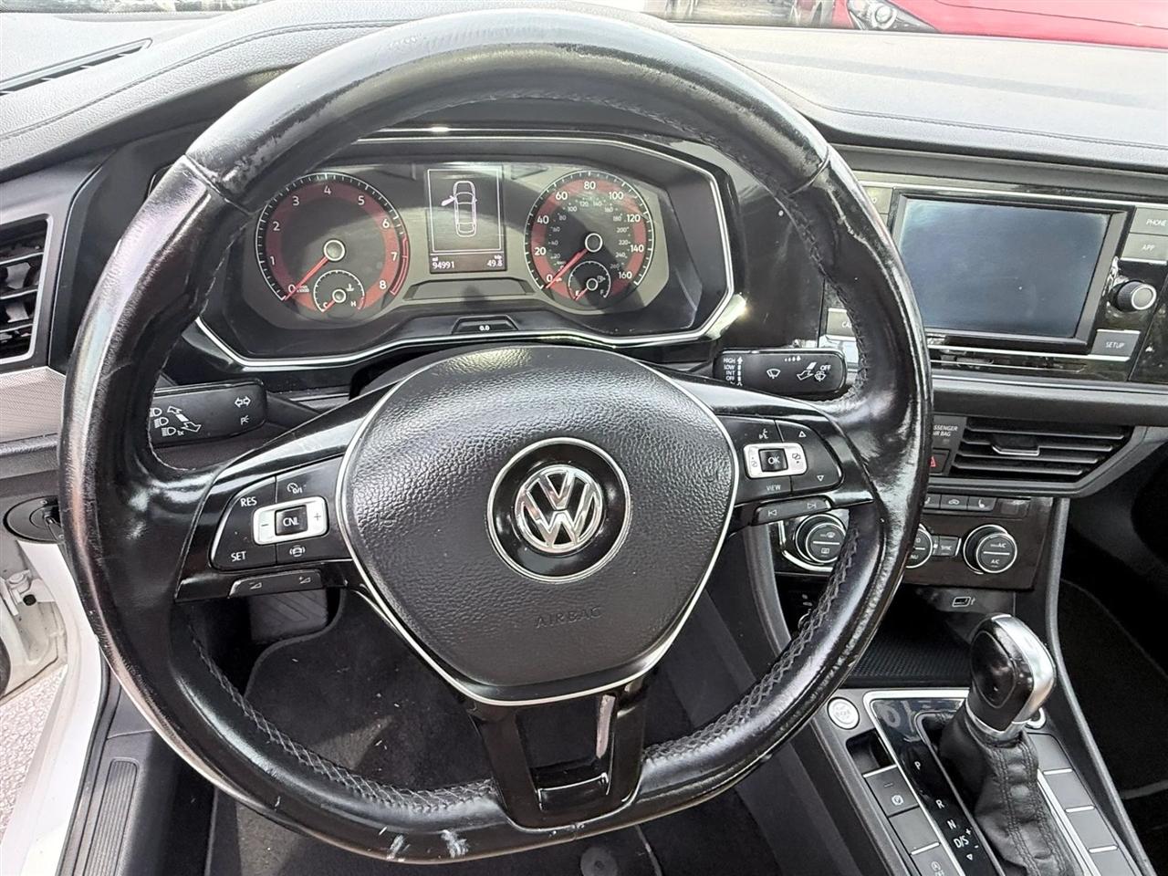Volkswagen Jetta R-Line Auto w/SULEV 2019