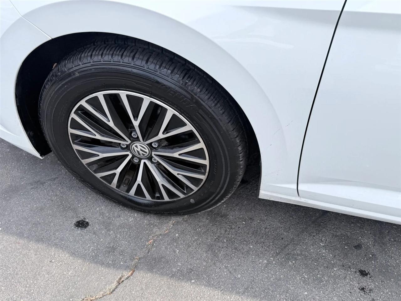 Volkswagen Jetta R-Line Auto w/SULEV 2019