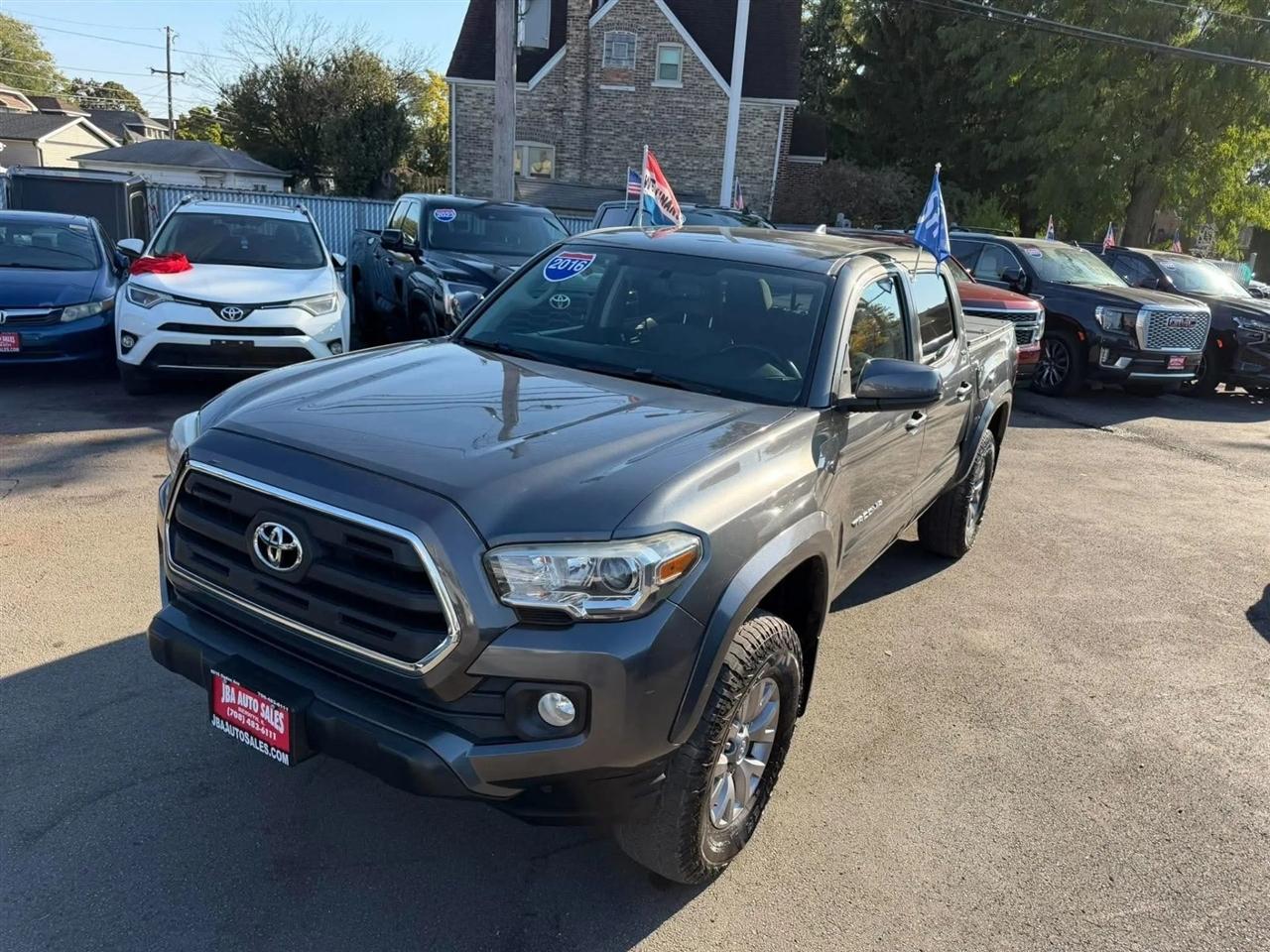 Toyota Tacoma 4WD Double Cab V6 MT TRD Off Road (Natl) 2016