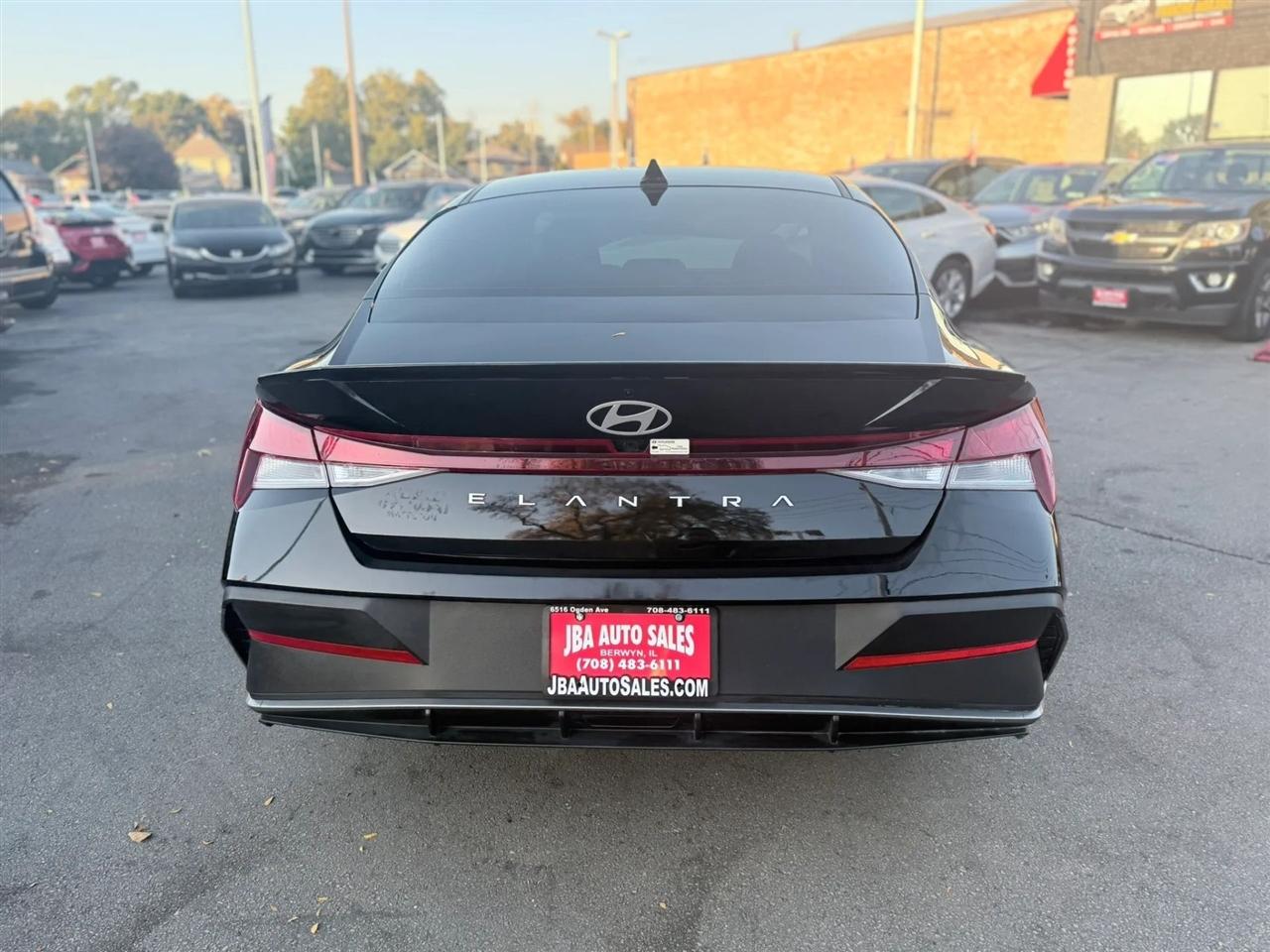 Hyundai Elantra SEL Sport IVT 2025