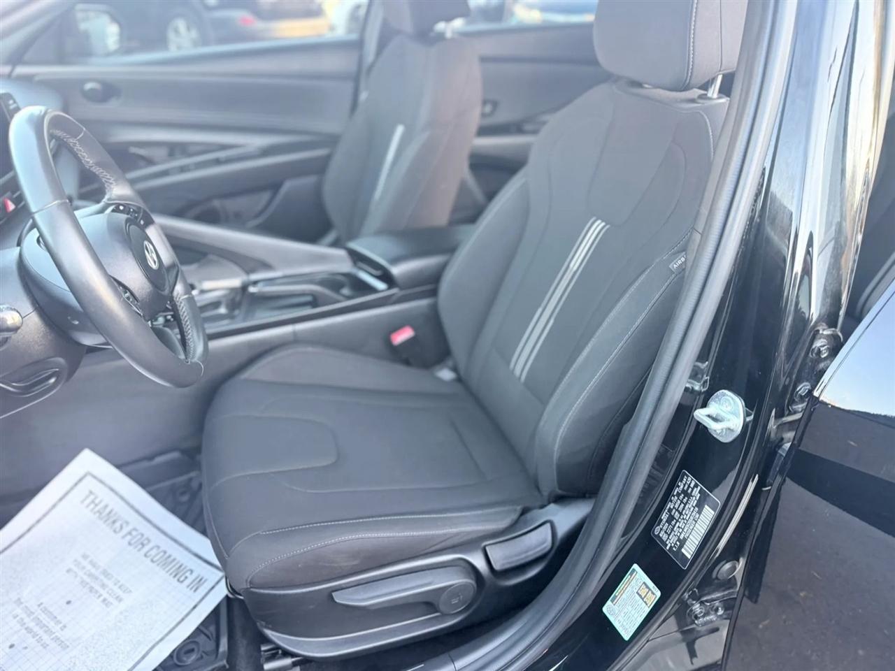 Hyundai Elantra SEL Sport IVT 2025