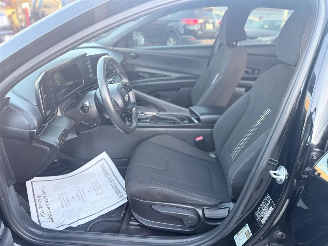 Hyundai Elantra SEL Sport IVT 2025