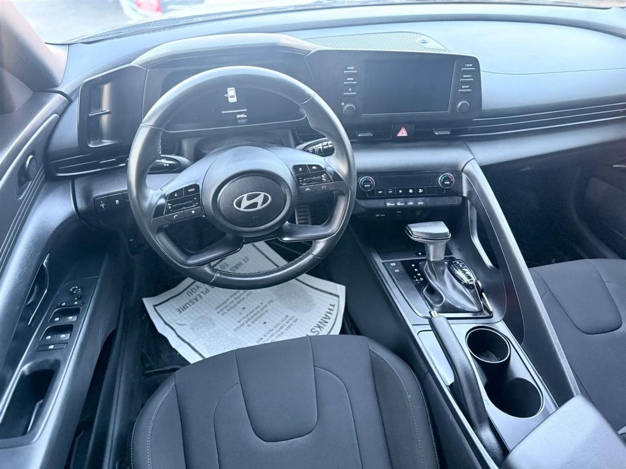 Hyundai Elantra SEL Sport IVT 2025