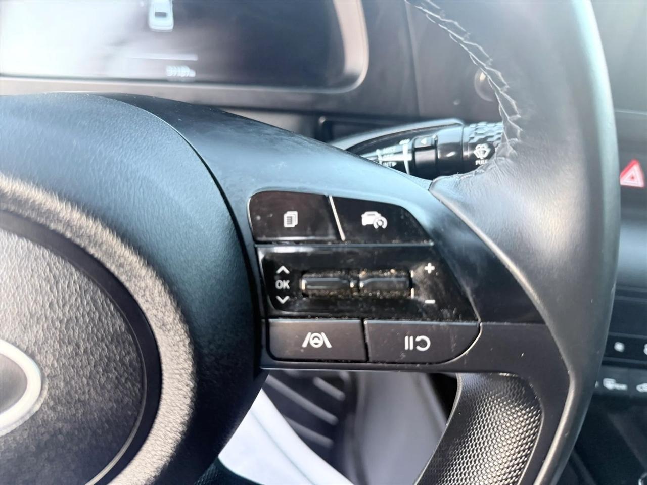 Hyundai Elantra SEL Sport IVT 2025