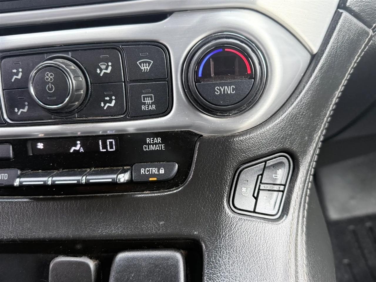GMC Yukon 4WD 4dr SLT 2018