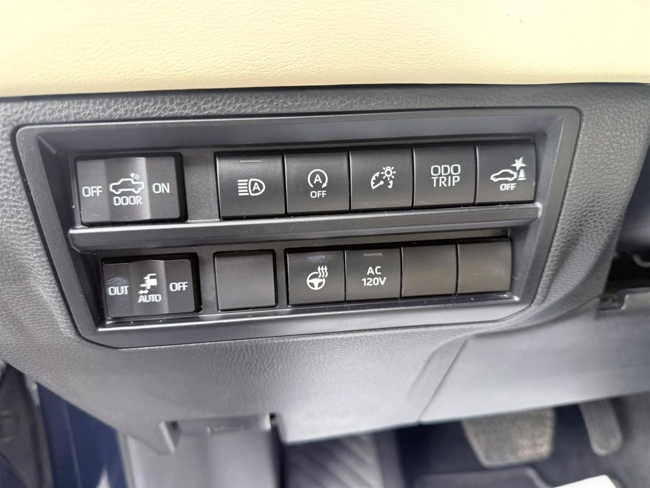 Toyota Tundra 4WD 1794 Edition CrewMax 5.5' Bed (Natl) 2022