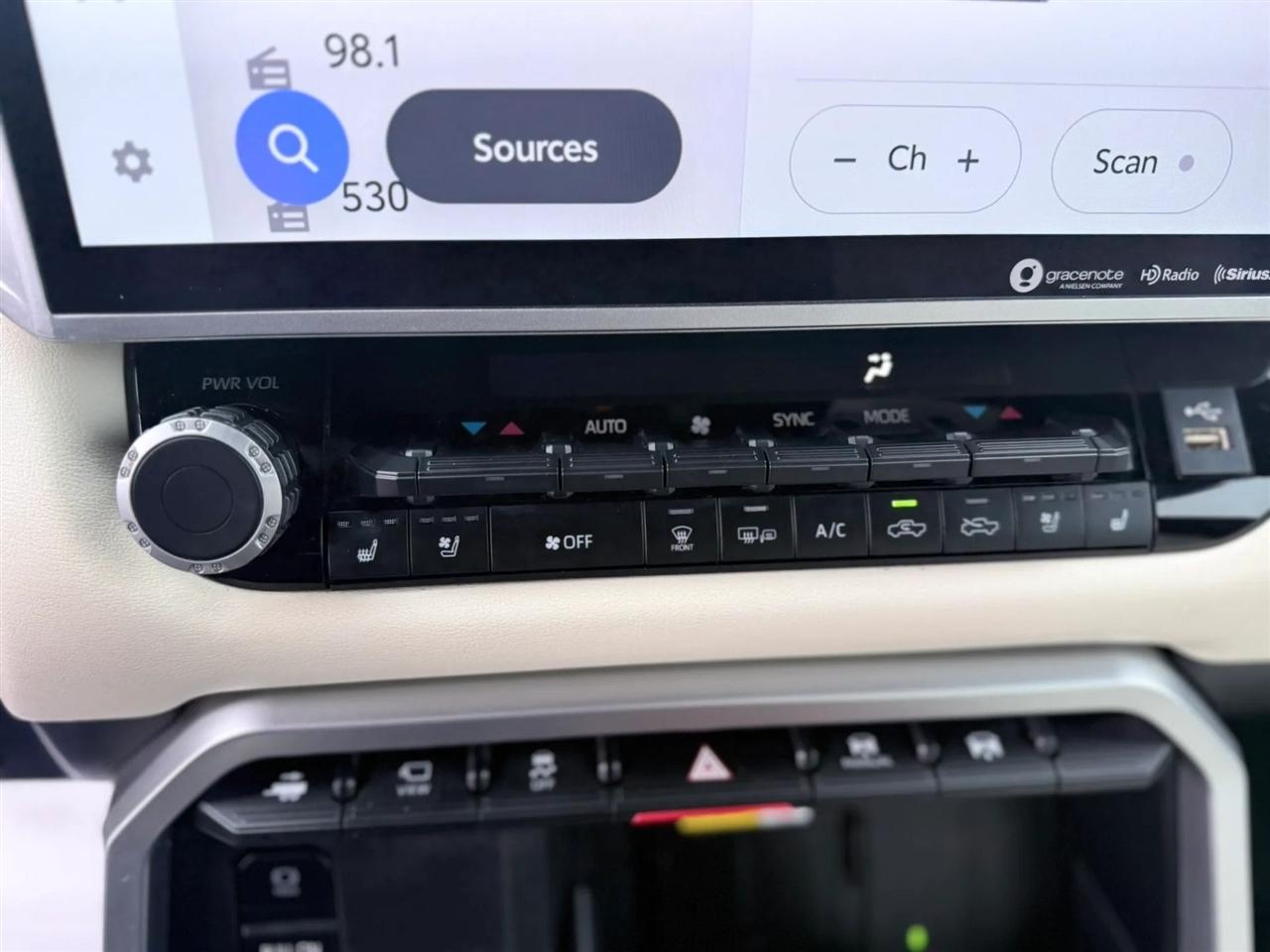 Toyota Tundra 4WD 1794 Edition CrewMax 5.5' Bed (Natl) 2022