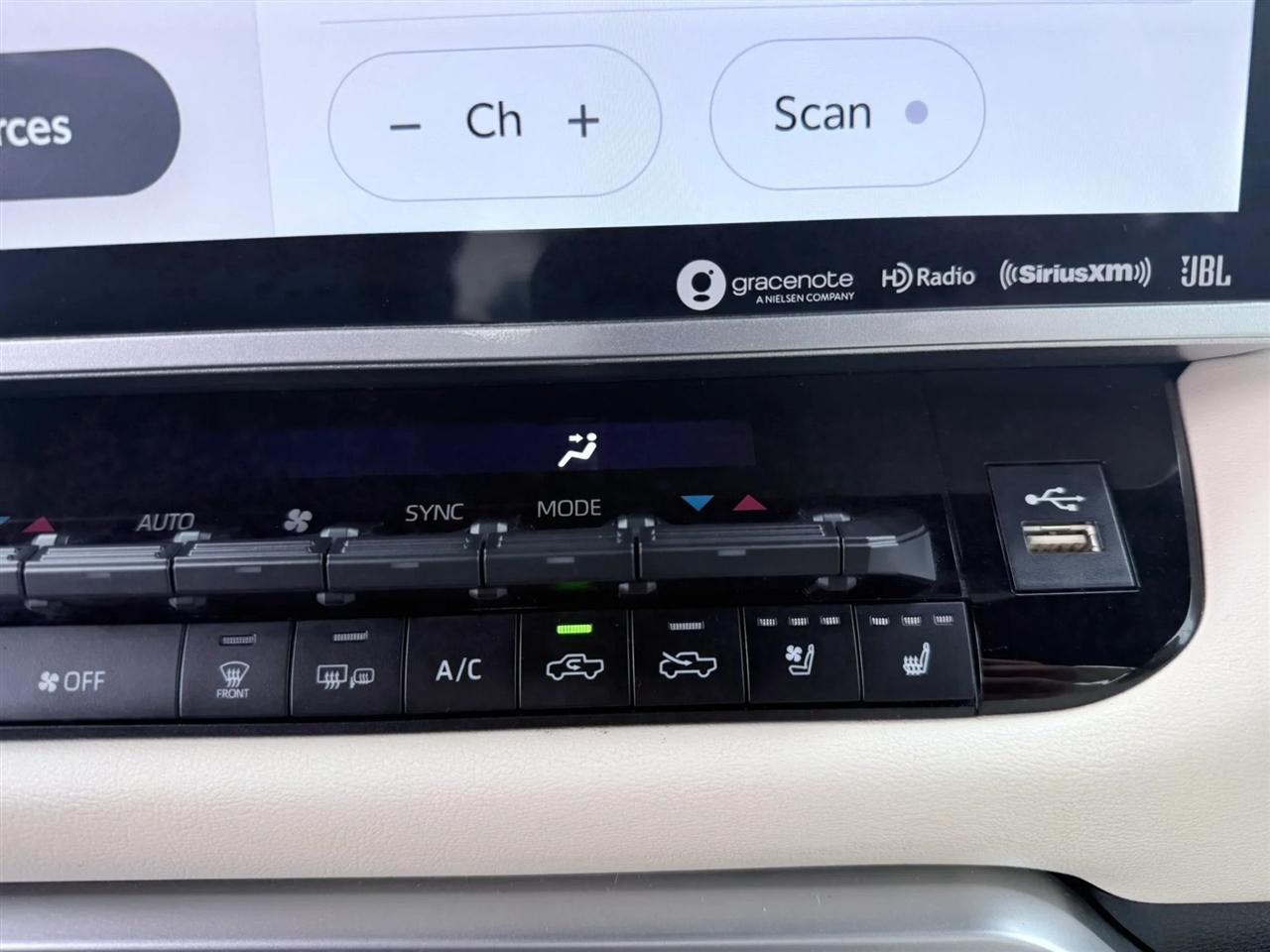 Toyota Tundra 4WD 1794 Edition CrewMax 5.5' Bed (Natl) 2022