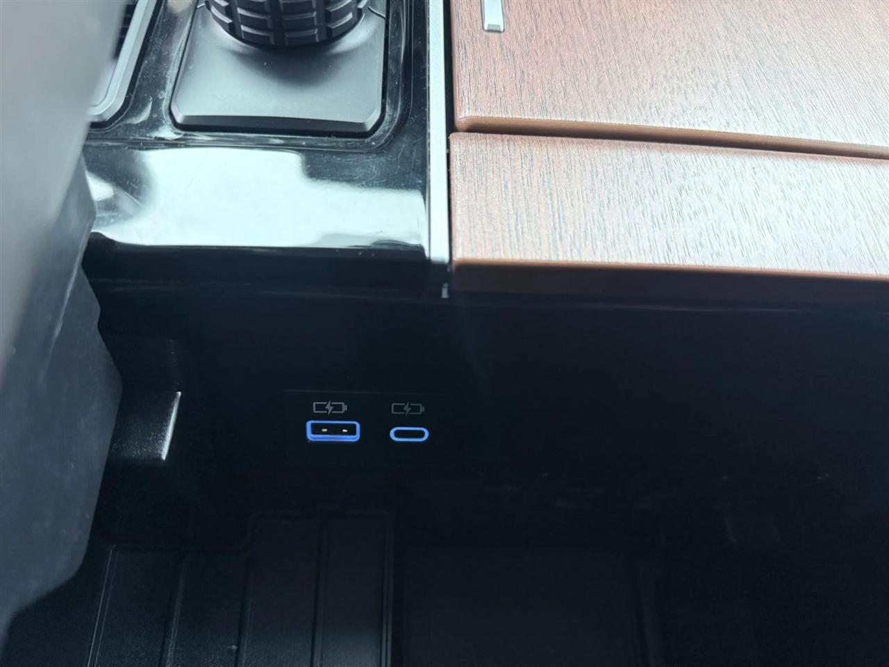 Toyota Tundra 4WD 1794 Edition CrewMax 5.5' Bed (Natl) 2022