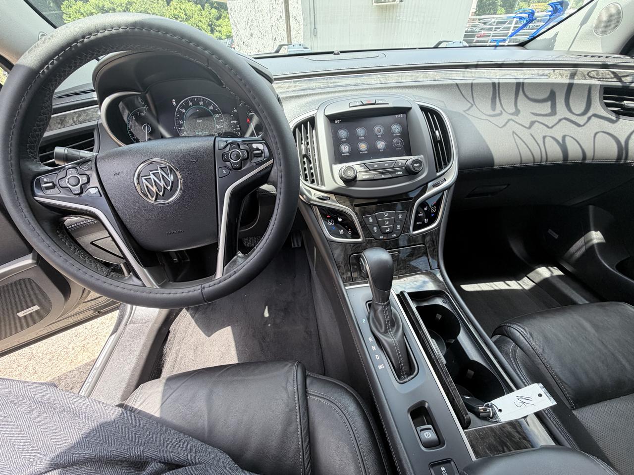 Buick LaCrosse Premium Package 2, w/Leather 2015
