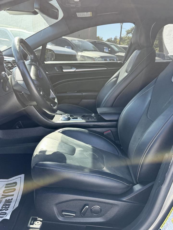 Ford Fusion Sport w/EcoBoost 2019