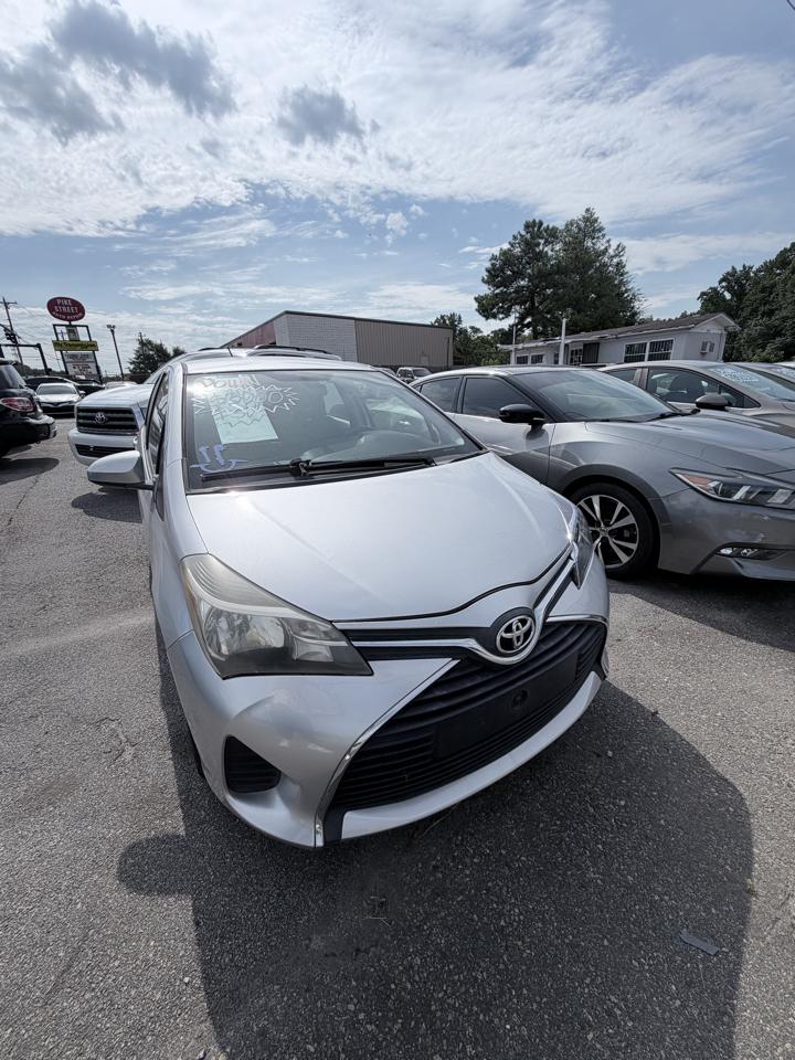 Toyota Yaris L 5-Door AT 2016