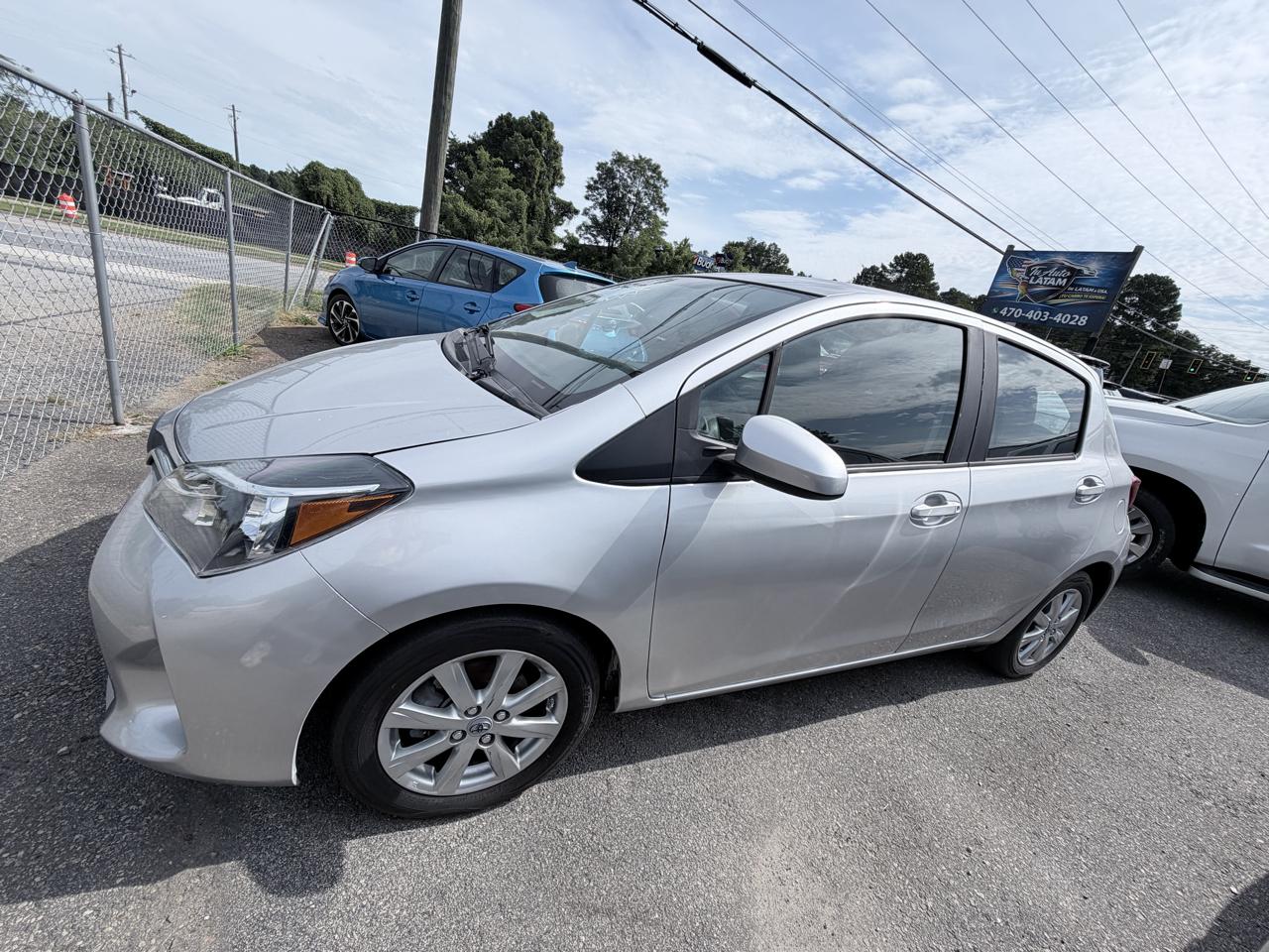 Toyota Yaris L 5-Door AT 2016