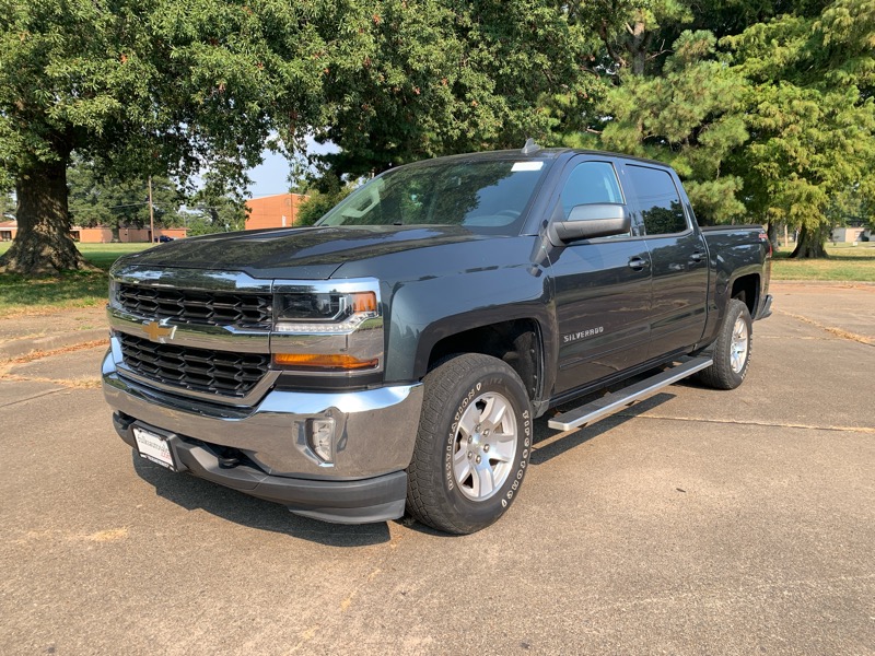 Chevrolet Silverado 1500 1LT Crew Cab 4WD 2017 Chevrolet Silverado 1500 1LT Crew Cab 4WD 2017