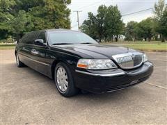 2005 Lincoln Town Car 